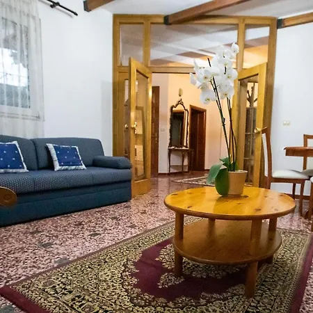 Villa Historical Center City House Shkoder